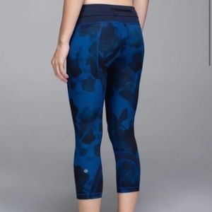 Lululemon Run Inspire Crop Inky Floral 4 Leggings